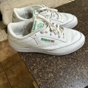 Reebok club C shoes in great condition size 12.5